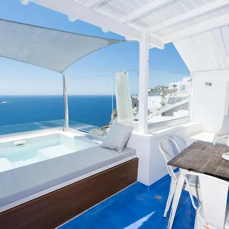 Hyperion Oia Suites Exterior photo